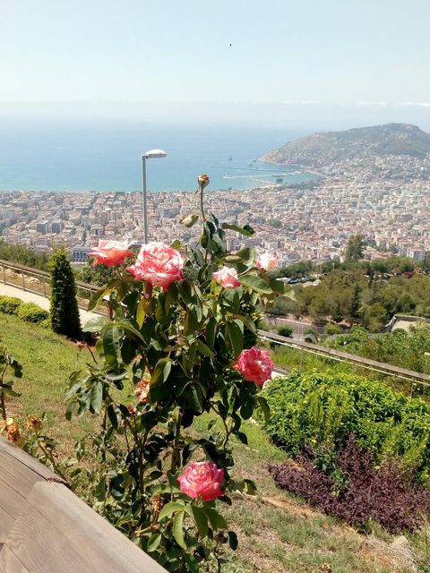 Аланья: город над морем